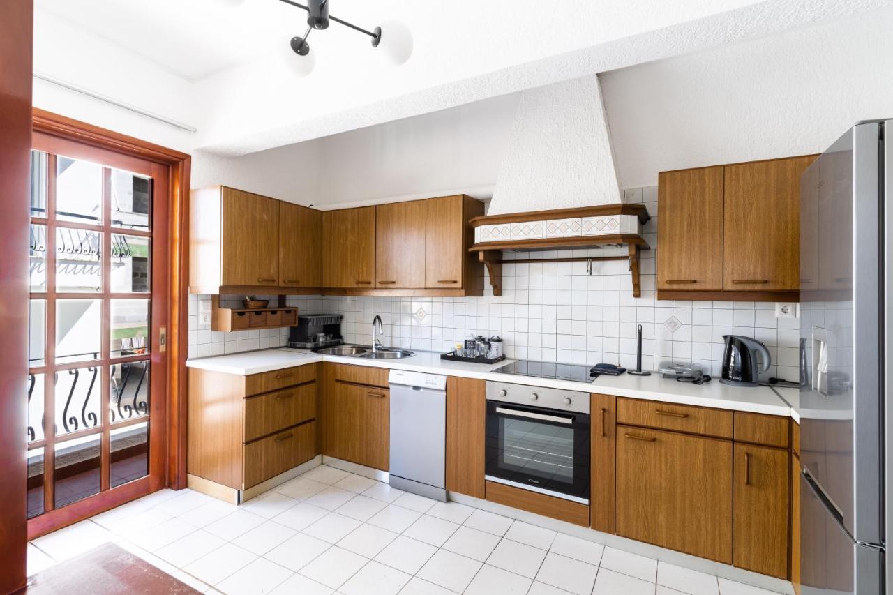 Aiolos Luxury Alimos Center Suite II Near The Sea アテネ エクステリア 写真