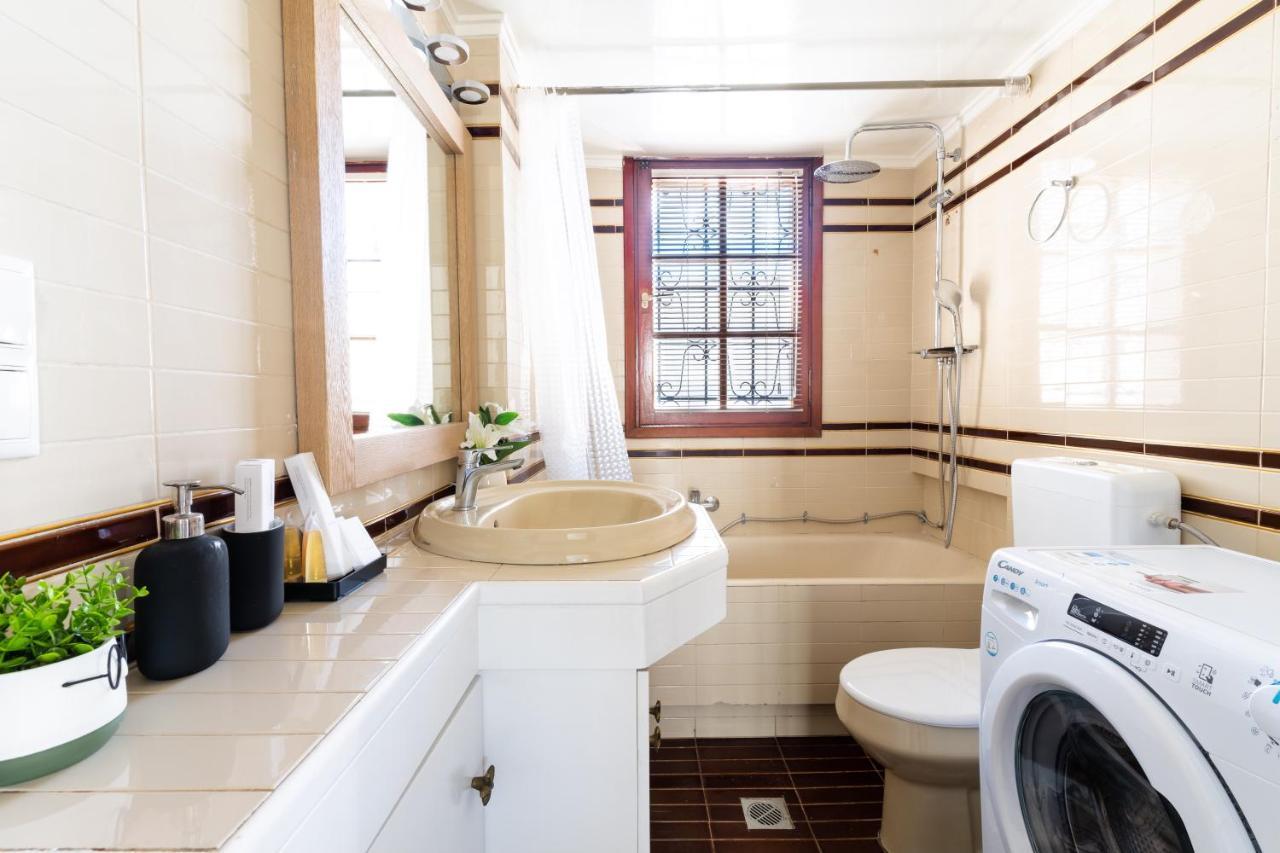 Aiolos Luxury Alimos Center Suite II Near The Sea アテネ エクステリア 写真